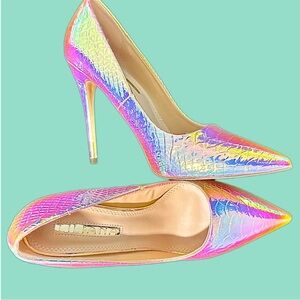 Holographic Stiletto Heels 🩷🩷🩷